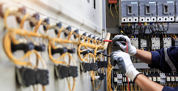 Professional Electrician technician working in Barnesville, MN